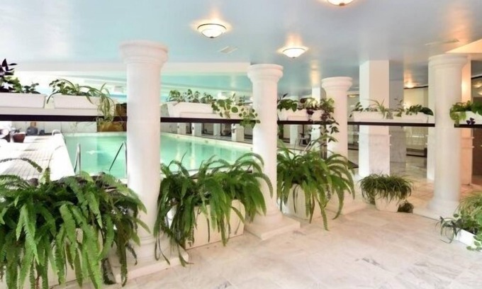 Saints Constantine and Helena Hotel | SG Estreya Residence