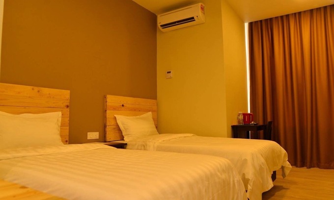 Cerung Melintang Hotel | Sg Paka Hotel