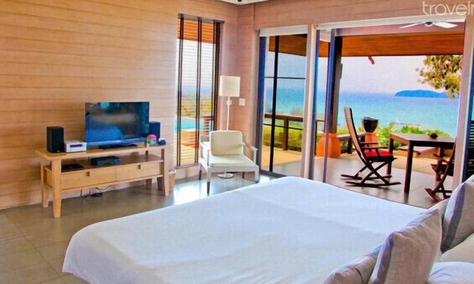 Wichit Villa | (SHA+)5 Bedrooms Residence Villa