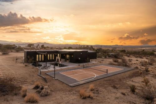 Panorama Heights House | Shadow By The Cohost Company