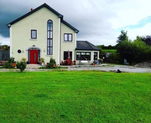 Glen of Aherlow Bed & Breakfast | Shadowvale E34X773