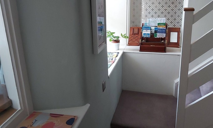Shaftesbury Cottage | Shaftesbury, Dorset, cosy equipped stone cottage