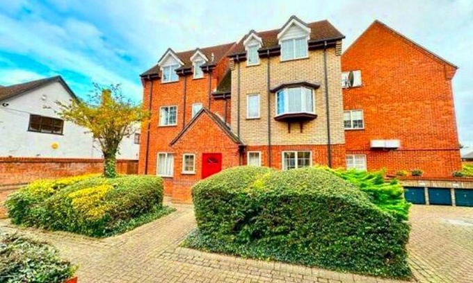 Shefford Apartment | Shefford Serenity Apartment In The Heart of Town