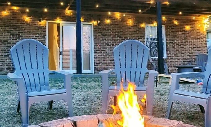 Luray House | Shenandoah Views 15 Mins To Park & Luray Caverns 3 Bedroom Home by RedAwning
