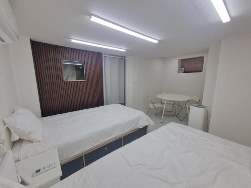 Banpo-dong House | Shin-Nonhyeon Hideout