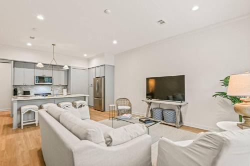 Pass Christian Apartment | Ship Island Town Home