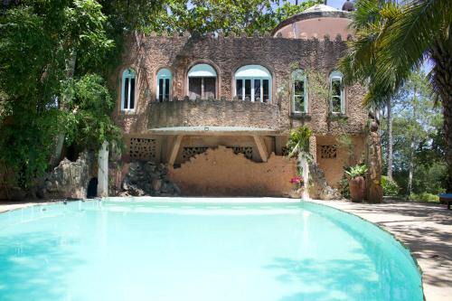 Galu House | Shirazi Bay