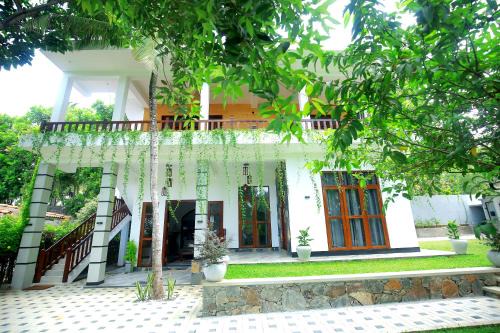 Nilwella House | Shoreline House Hiriketiya