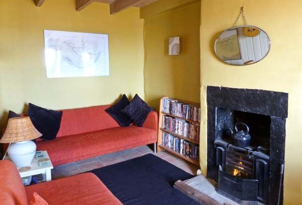 Burnmouth Cabin | Shoreside Cottage, BURNMOUTH