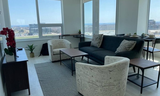 Oakville Apartment | Short term, fully furnished, very bright and clean, good view, bus service