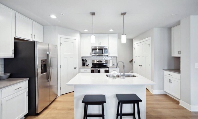 Norwalk House | Shortstop & Stay: Top Pick Near Norwalk Sports Campus