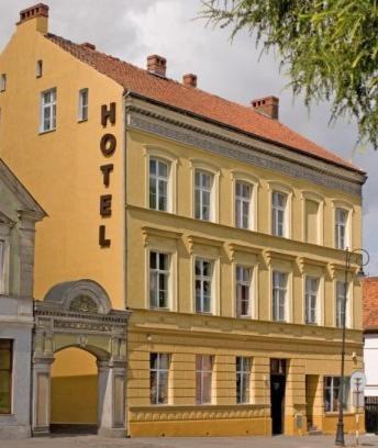 Bartoszyce House | SHotels przy Restauracji Stodoła