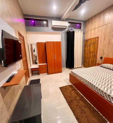 Faizabad House | Shri Shyam Kunj