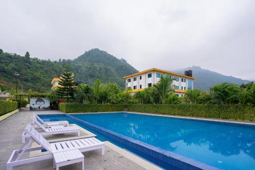 Kurintar Hotel | Siddhartha Riverside Resort, Chumlingtar