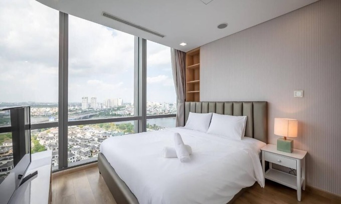 Hang Xanh Apartment | SIGNATURE SUITE LANDMARK 81