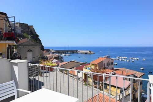 Scilla Bed & Breakfast | Signora Tita B&B Chianalea - Scilla