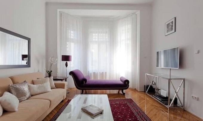 Krisztinavaros Apartment | Silent, pure luxury, liberty style flat in Buda Castle area for 6 pax 103 m2