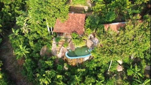 Yatawatta Cabin | Silver Hill Ecovillage