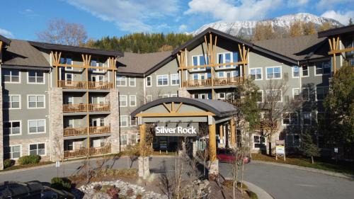 East Kootenay Apartment | Silver Rock Condominiums by Fernie Central Reservations