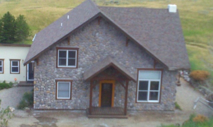 Red Lodge House | Silver Run Cabin just 10 min from Red Lodge Mountain Skiing