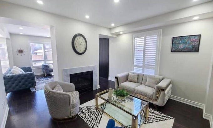 Brampton House | Simms Entire Home Brampton