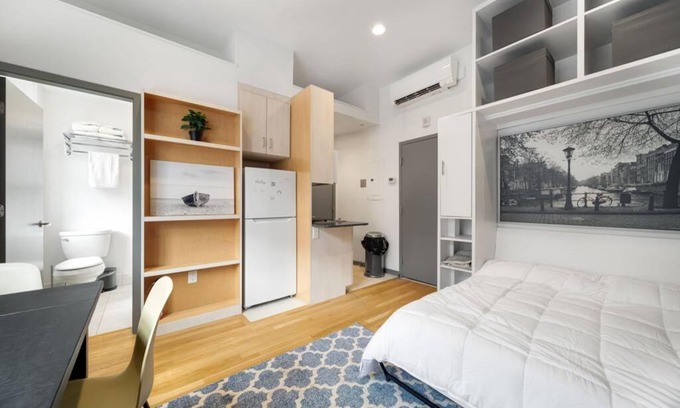 Beacon Hill Apartment | Simple Furnished Studio in The Heart of Boston