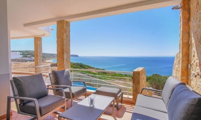 Salema Villa | Simply Salema - Casa das Estevas - Beach Villa