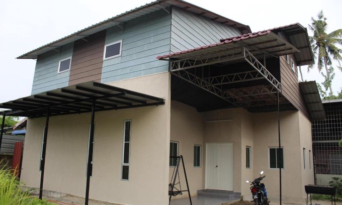 Kampung Losong House | Sinar Homestay