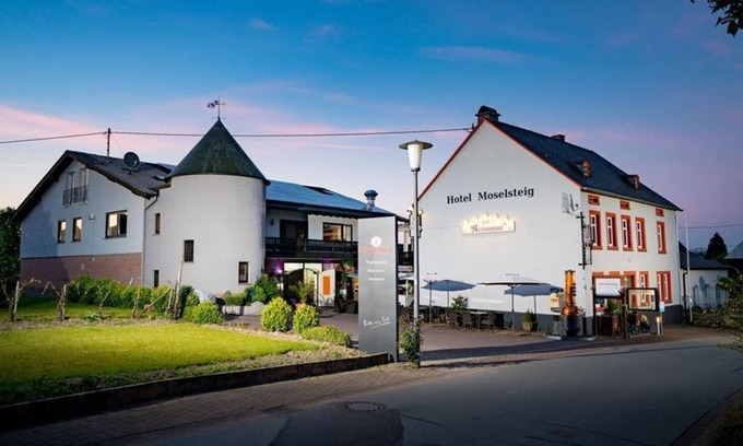 Osann-Monzel House | Single room - Hotel Moselsteig e.K.