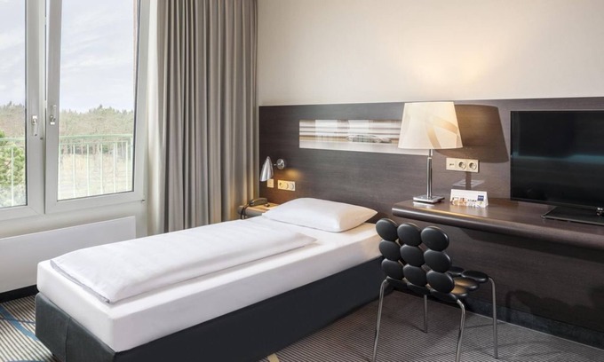 Nuerburg House | Single room standard - Dorint Am Nürburgring/Hocheifel