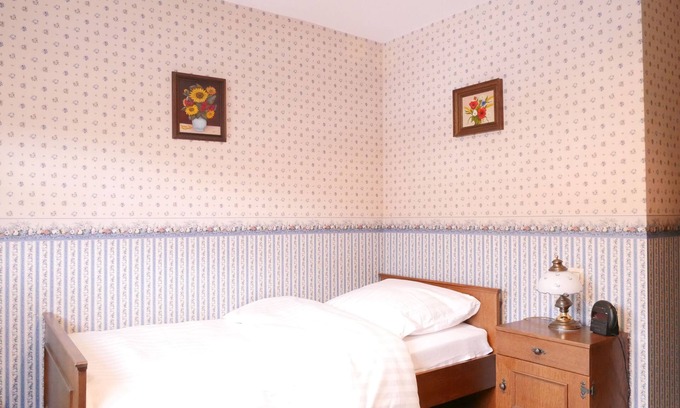 Buehlertal Apartment | Single room with shower and WC
