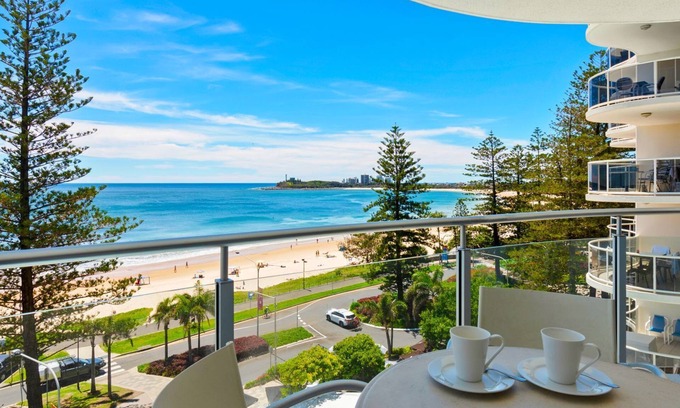Mooloolaba Apartment | Sirocco 608 by G1 Holidays - Two Bedroom Beachfront Oceanview Apartment in Sirocco Resort