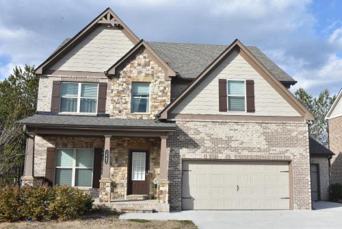 Lawrenceville Apartment | Sisters Savvy Home