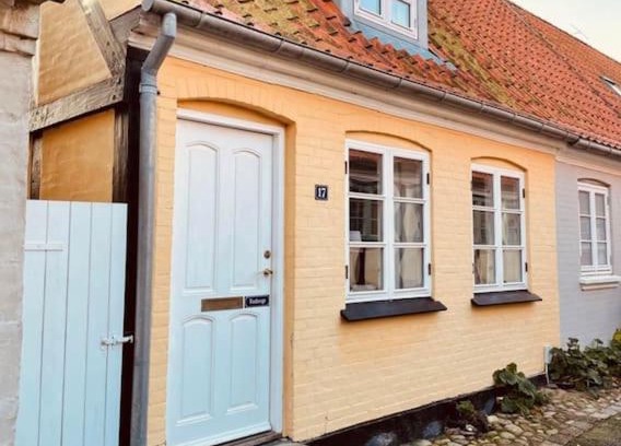 Marstal House | Skønt Skipperhus midt i Marstal.