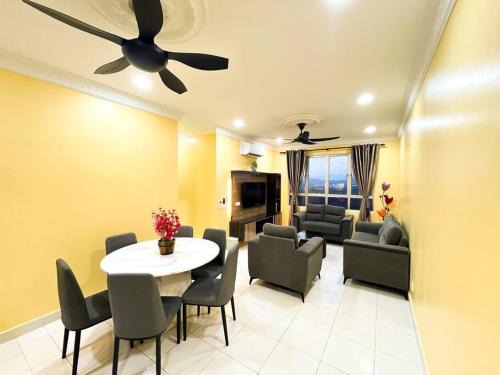 Kampung Kayu Ara Apartment | SK Homestay Seremban 2
