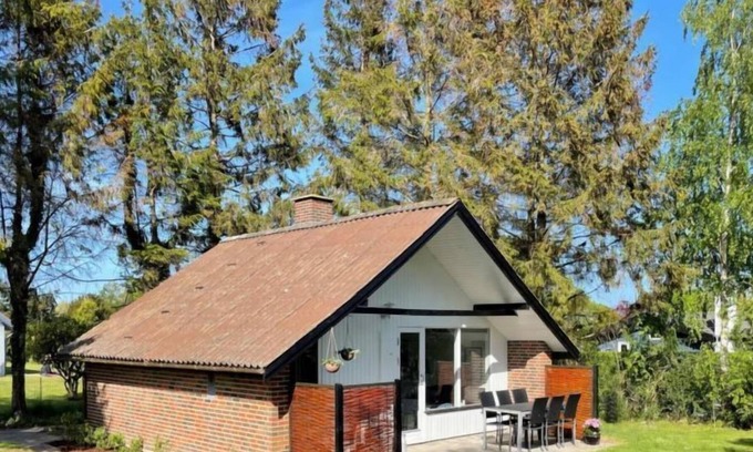 Strøby Ladeplads House | "Skalk" - 300m from the sea by Interhome