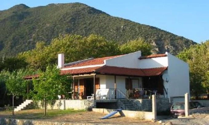 Monastiraki House | Skaloma: Villa in Skaloma