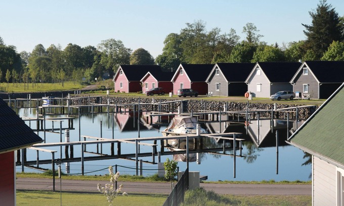 Wandlitz House | Skandinavisches Ferienhaus 2. Reihe zum Wasser für 6 Personen