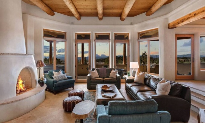 North Hills RV Rental | Ski Discounts! Sunset view with Hot tub, Game Room