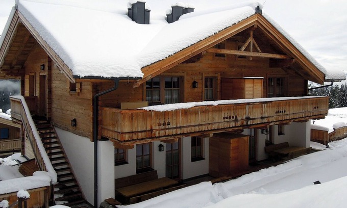 Hochkrimml Ski Chalet | Ski hut for 14 people, with sauna directly on the ski slope to the Zillertal Arena