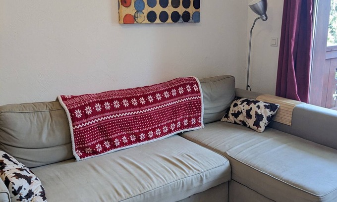 Prapoutel Apartment | Ski-in, balcony, 6 pers, parking, pets welcome