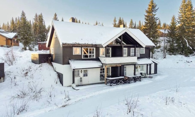 Trysil Apartment | Ski in/out apartment in Trysil with Sauna and fireplace