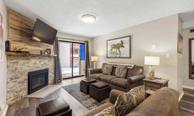 Peak 8 Condo | Ski in/Ski out ground floor Breckenridge Condo