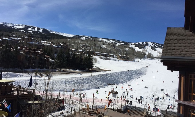 Snowmass Village Condo | Ski-In/Ski-Out 2BR Top floor In Capitol Peak Lodge