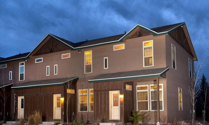 Gypsum House | Ski Vail 30 Minutes from Eagle, Colorado