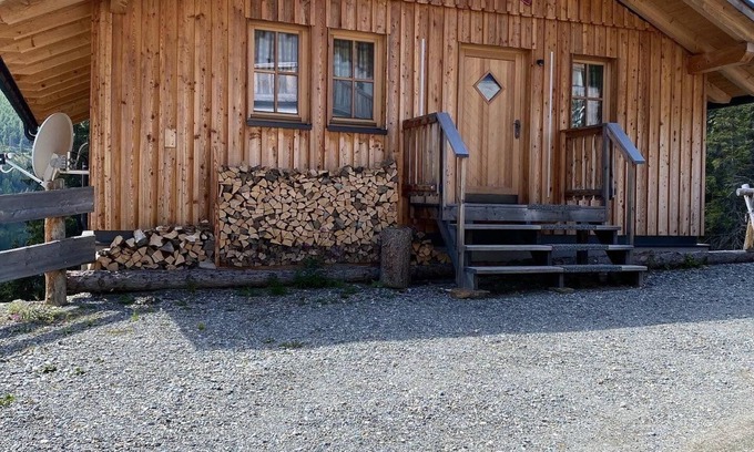 Lachtal House | Skihütte in Schönberg-Lachtal with Private Parking and Mountain View