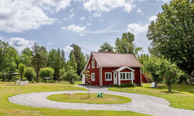 Holmsjo House | Skogstorp Ledja by Interhome