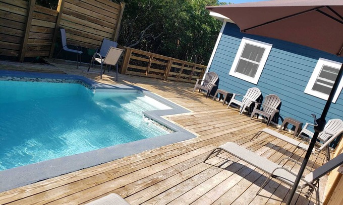 William's Town Villa | Sky View Villa by Chef khristont