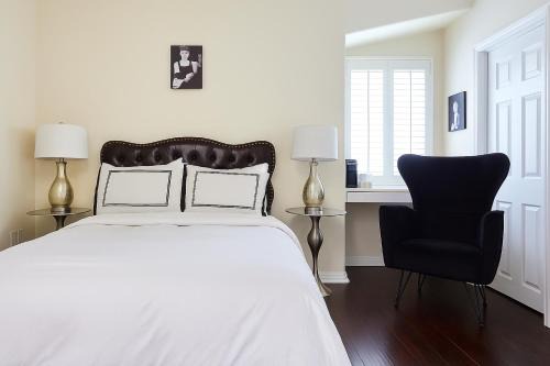 Westwood Apartment | Skyline Terrace - Hollywood Hills 2BR