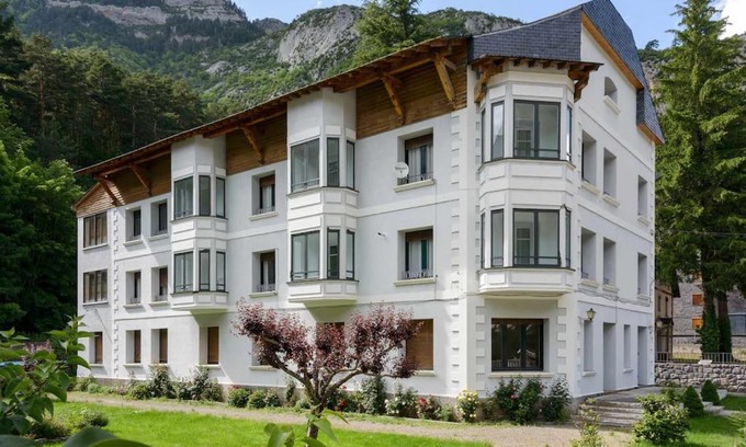 Canfranc-Estacion Apartment | Slalom Canfranc Estación